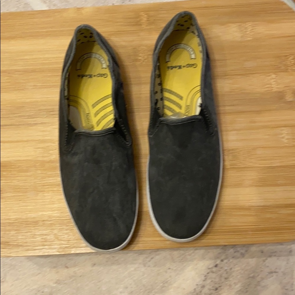 Keds / gap distressed slip ons